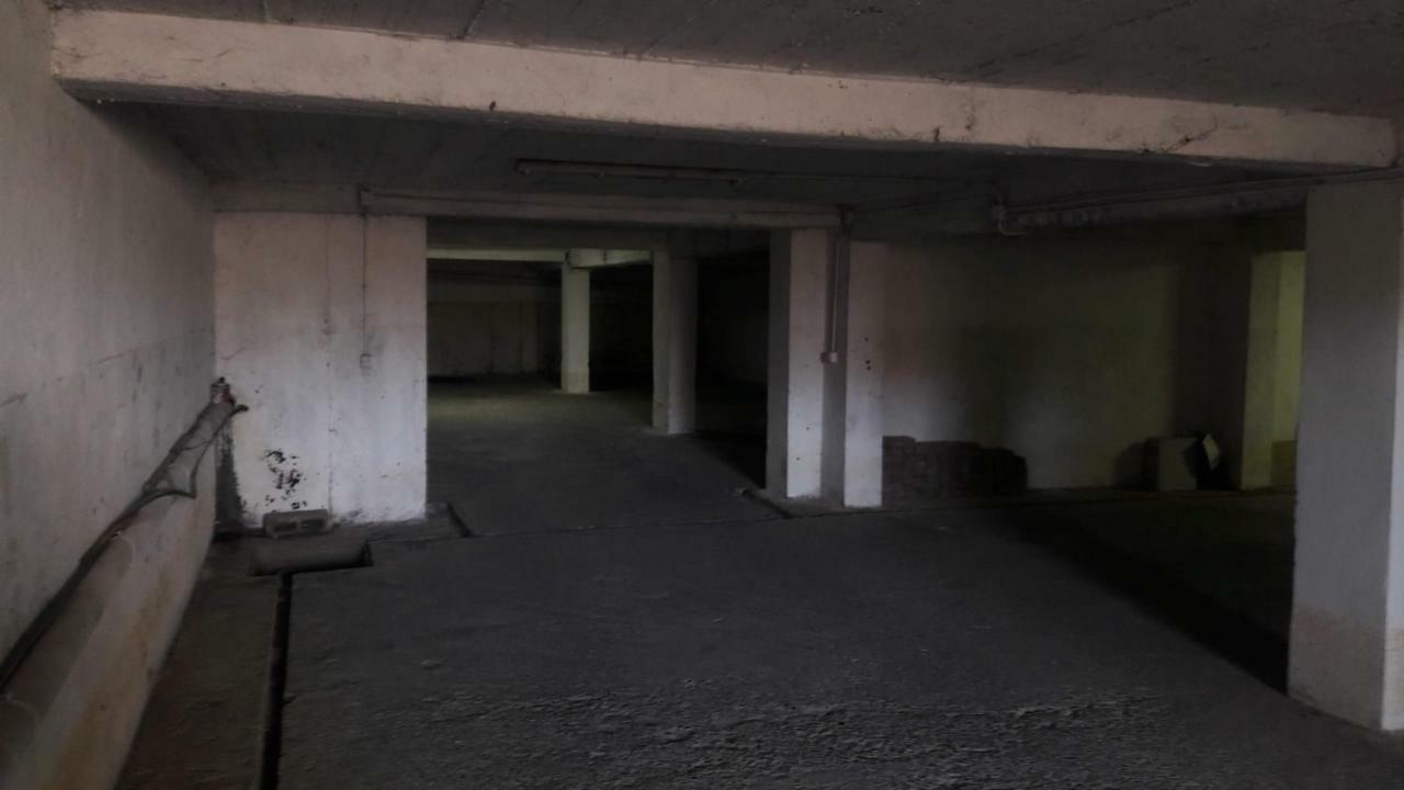 Hotel Europa Lezhe Bagian luar foto