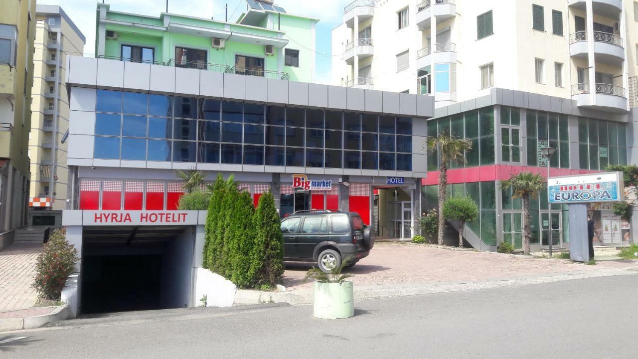 Hotel Europa Lezhe Bagian luar foto